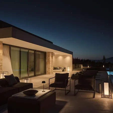 On The Rocks 7 Bedroom *