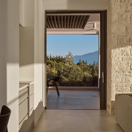On The Rocks 7 Bedroom *