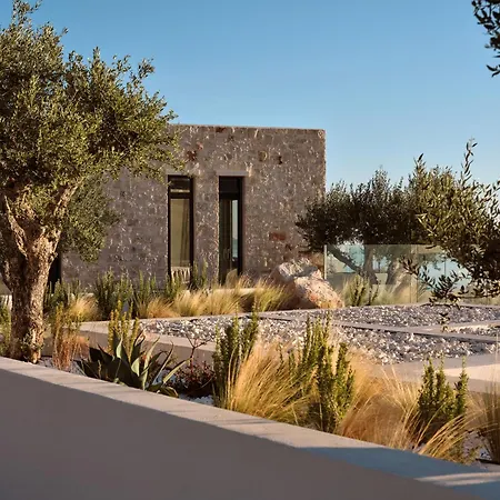 Villa On The Rocks 7 Bedroom *