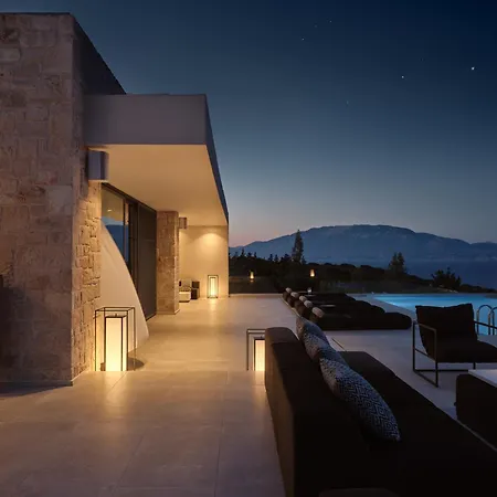 On The Rocks 7 Bedroom * Koríthion