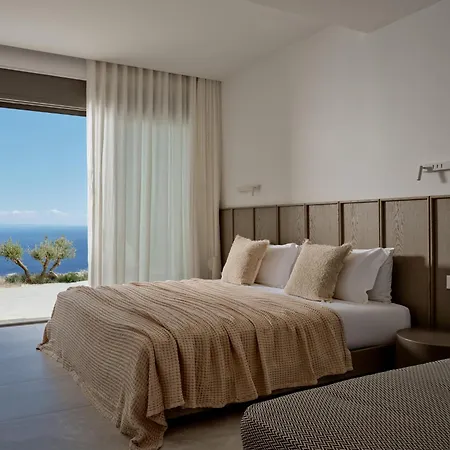 On The Rocks 7 Bedroom *